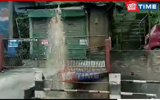 Guwahati: Water Pipeline Bursts at Hengerabari