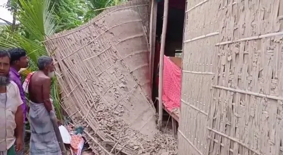 Assam: Herd of Wild Elephants Create Havoc in Lanka, Destroys 7 Houses