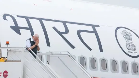 After Concluding France Trip, PM Modi Emplanes For UAE