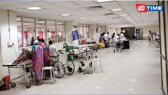 Contact details and addresses of all the government hospitals in Delhi: Complete Name, Address, Phone number