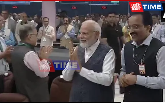 PM Modi Interacts With ISRO Scientists in Bengaluru, Congratulates Team