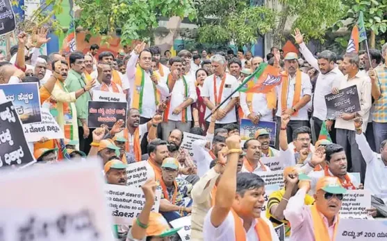 Cauvery Crisis: BJP Leaders Protest Against Karnataka Govt