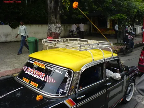 Mumbai Bids Goodbye to Iconic ‘Kaali-Peeli’ Taxis