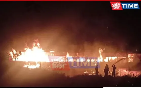 Guwahati: ‘Kaamakaazi’ Floating Restaurant Burnt to Ashes in Massive Fire