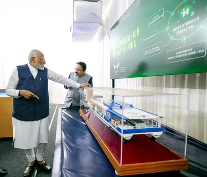 Modi Inaugurates Rs 17,000Cr Projects, Criticizes UPA's Neglect of Tamil Nadu