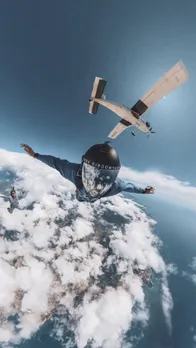 10 Exhilarating Skydiving Locations For Thrill-Seekers