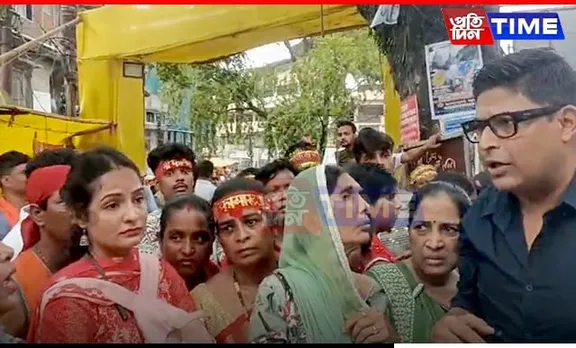 Devotees Protest Mismanagement at Kamakhya Temple, Block Roads in Protest