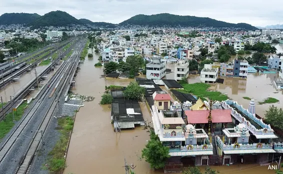 Torrential Rains Lash Telangana, Andhra Pradesh for Second Day, 10 More Dead
