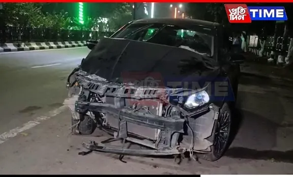 Guwahati: Alleged Drunk Driver Crashes Into Divider Near Six Mile; Hospitalized