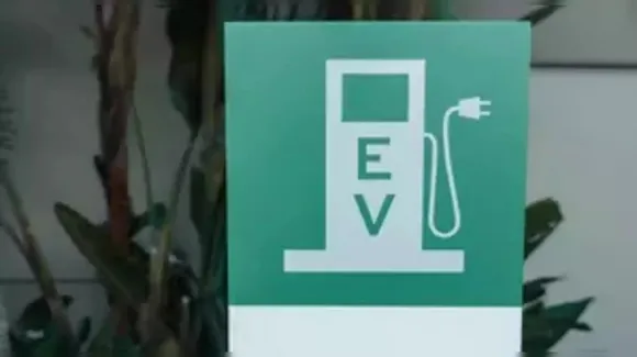 Record Surge in EV Sales Under PM E-DRIVE Scheme, Centre Reports