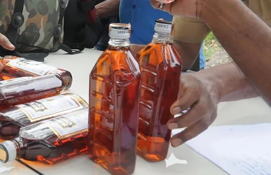 Consumption of illicit liquor kills 4 in Uttar Pradesh