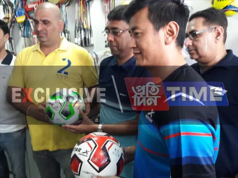 Bhaichung Bhutia visits Guwahati to launch new VECTOR X FIFA Accredited footballs