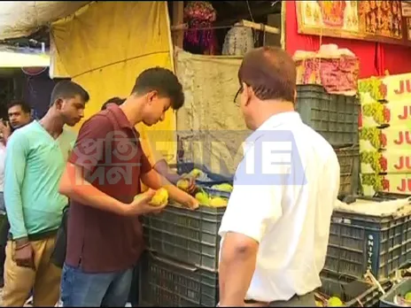 FSD conducts raid at Fancy Bazar
