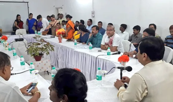 CM Sonowal reviews implementation of women SHG scheme in Dibrugarh and Tinsukia