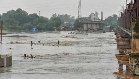 Yamuna water level crosses danger mark following heavy rainfall