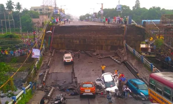Bridge collapses in Kolkata, all rescued