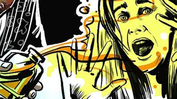 Acid attack on girl in Banderdawa