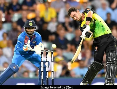 Australia beat India by 4 runs in first T-20