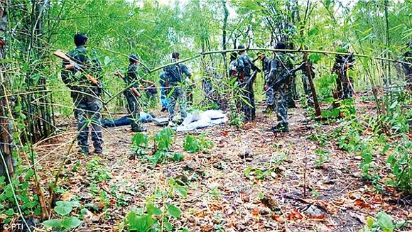 5 Naxals gunned down in Odisha