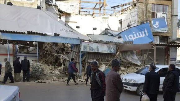 6.4 Western Iran quake injures more than 700