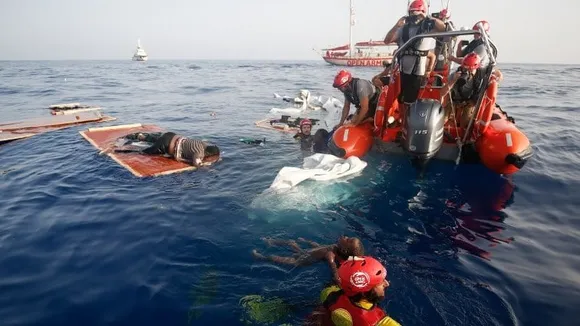 22 dead, 60 feared drowned after Uganda boat sinks