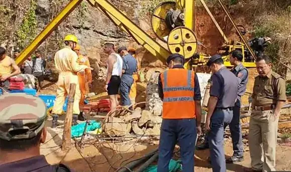 Meghalaya: Rescue teams yet to reach 15 trapped miners