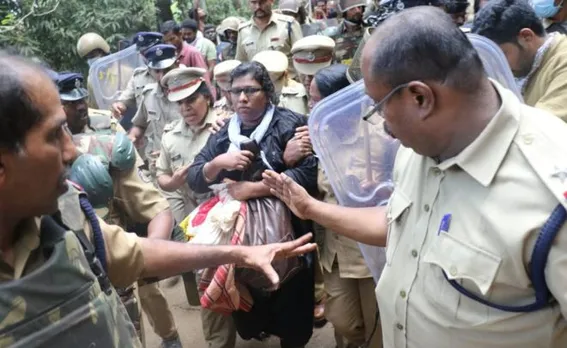 2 Women Enter Sabarimala; Make history