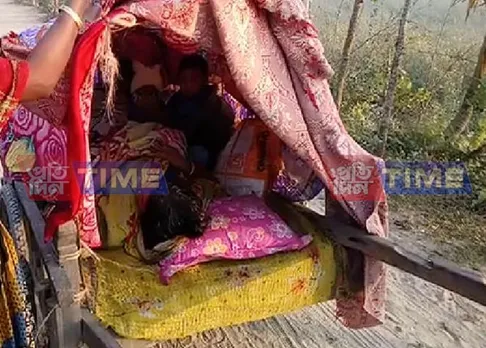 Pregnant lady brought to hospital in hand-cart