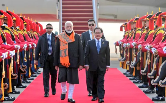 PM visits S Korea to boost strategic ties