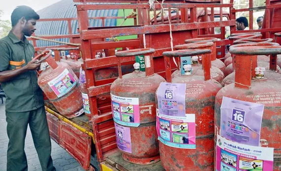 Stickers on gas cylinders propagate voter awareness
