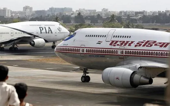 Pak opens airspace for west-bound flights from India