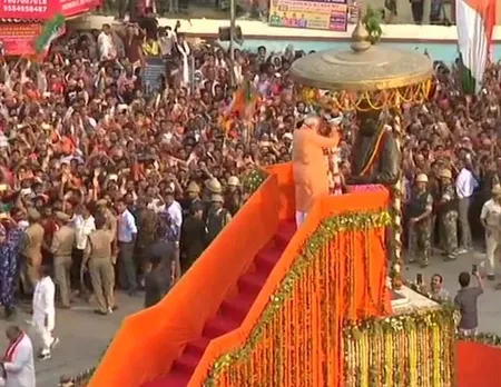 Modi Begins His Mega Roadshow