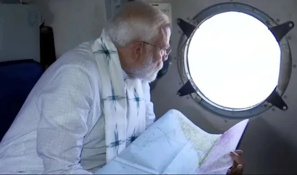 Cyclone Fani: PM conducts aerial survey, announces Rs. 1000 crore