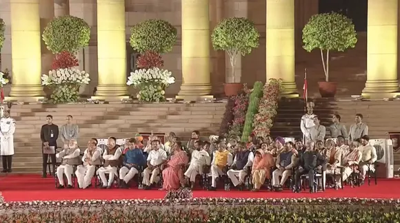 58 cabinet and state ministers take oath