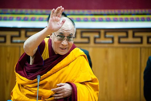Dalai Lama Greets New Sikkim CM