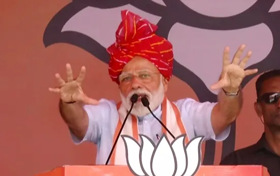 Modi sticks to Rajiv for last two phases
