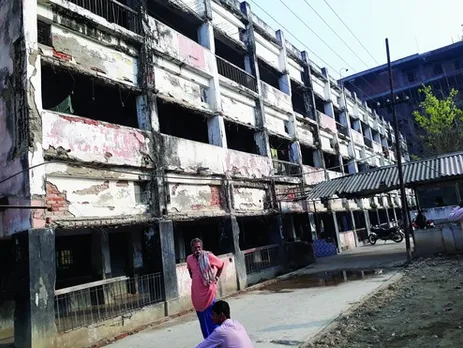 Darbhanga Hospital On The Verge Of Collapse!