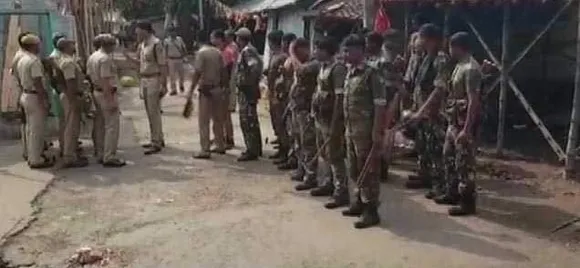 West Bengal|2 Killed in Crude Bomb Attack