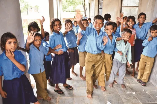 Khadi To Replace UP School Uniforms