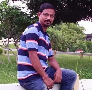 Dumper hits journalist in Silchar, dies