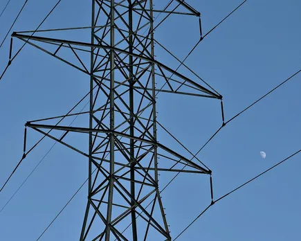 High Tension Wire Falls On UP School