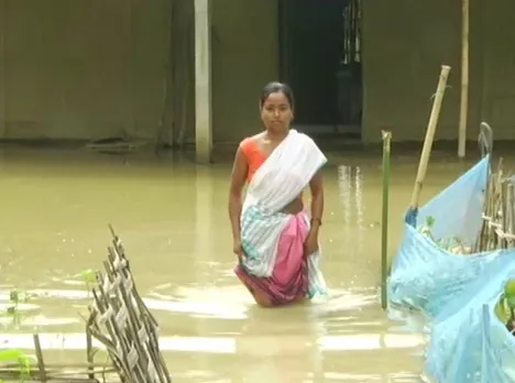 Kakodonga breaches embankment in Golaghat