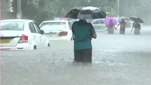 Heavy Rains Lash Mumbai On Wednesday