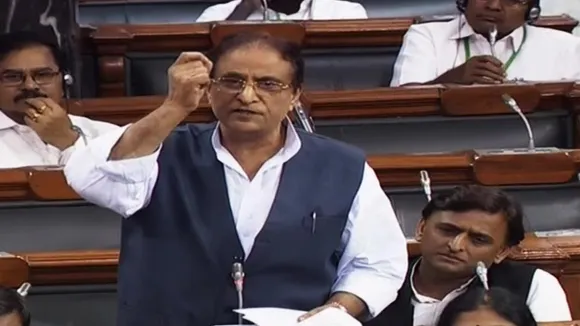 Azam Khan Apologizes For Sexist Remark