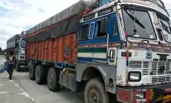 Fertlizer Laden Trucks Seized at Barpeta