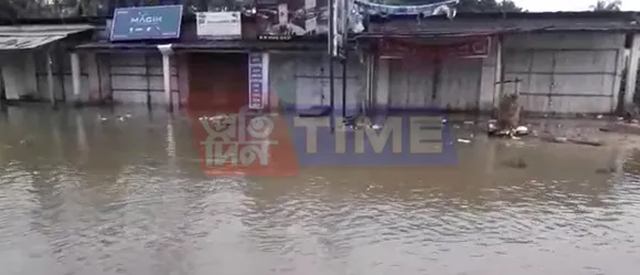 Kampur reeling under artificial floods