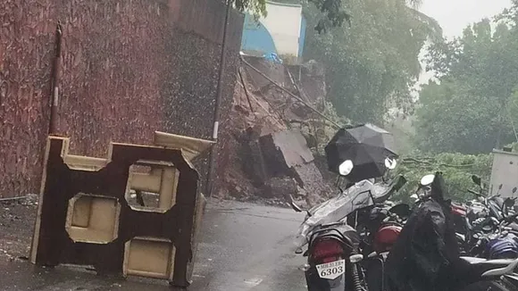 Mumbai Wall Collapse Claims One, 2 injured