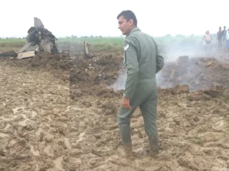 MIG-21 Trainer Jet Crashes in Gwalior
