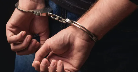 Drugs Seized in Dhupdhara, 4 Arrested