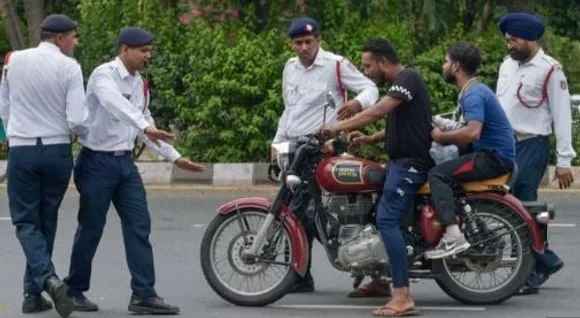 India implements new Traffic Rules from Sunday